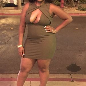 Boohoo Diamond CutOut Dress